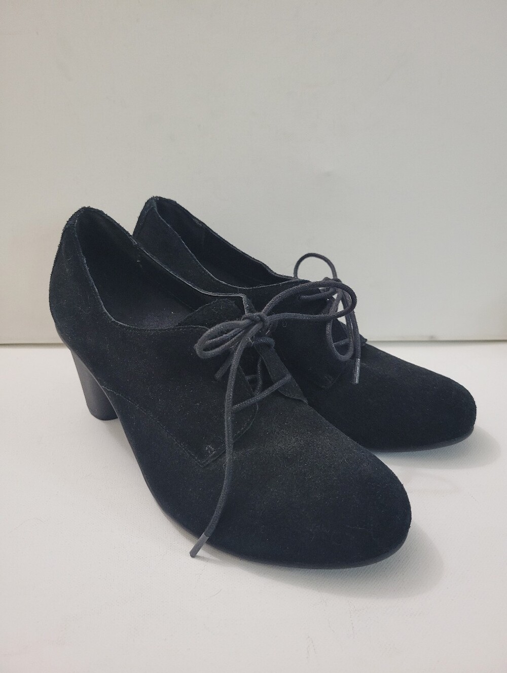 Vionic Sz 9.5 Heel Booties Black Lace Up Suede Womens Shoes